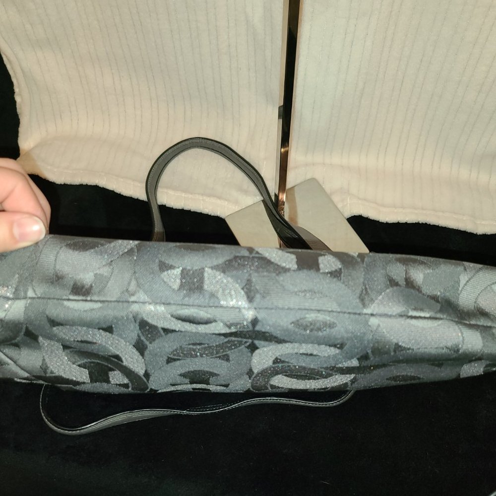 Coach Rare Grey & Silver Canvas Penelope Hobo - Picture 8 of 14